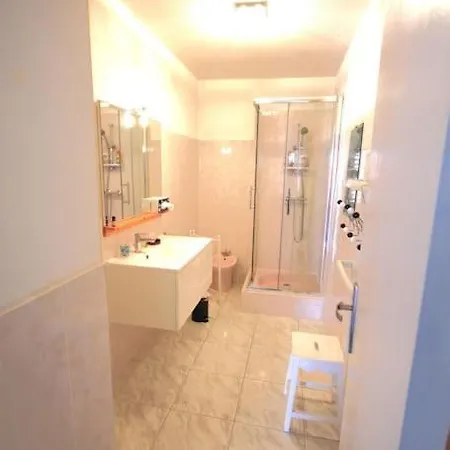 דירה Casita Climatise F4 Avec Terrasse Et Garage *