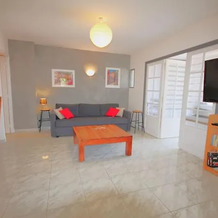 Apartmán Casita Climatise F4 Avec Terrasse Et Garage